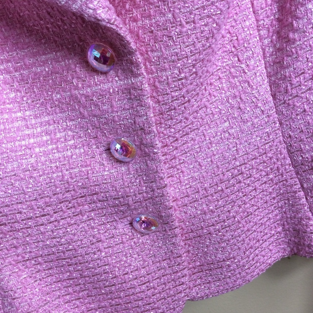 Escada vintage pink tweed skirt suit. Size 38. (6-8) - Picture 5 of 9